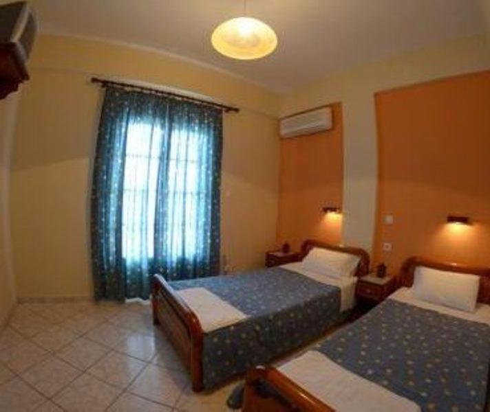 Villa Leonidas Agios Stefanos Avliotes  Zimmer foto